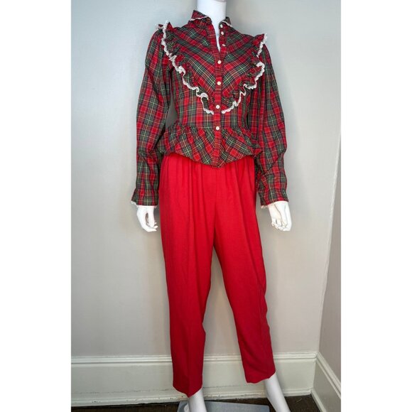 Vintage 1980s Red Pleated Pants, High Rise, Wide Waistband, Tapered Leg, 27"x28" - Picture 8 of 9